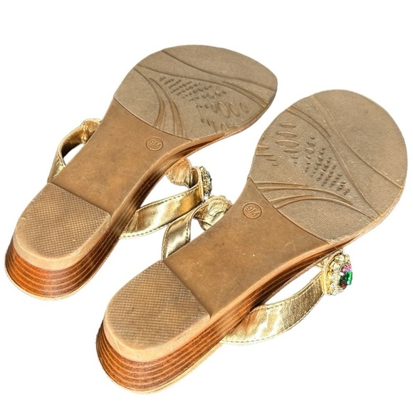 Dolce by Mojo Moxy Wedge Sandals - Picture 7 of 7